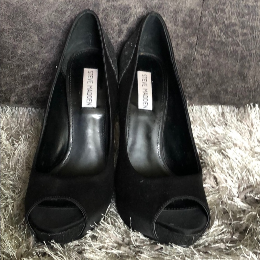Steven Madden Women black heels